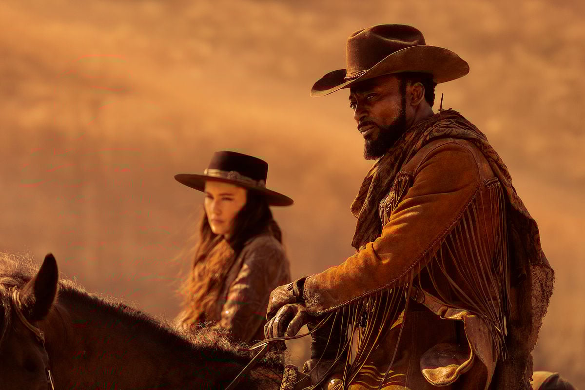 Christina Chong as La’an Noonien-Singh and Babs Olusanmokun as Dr. M’Benga