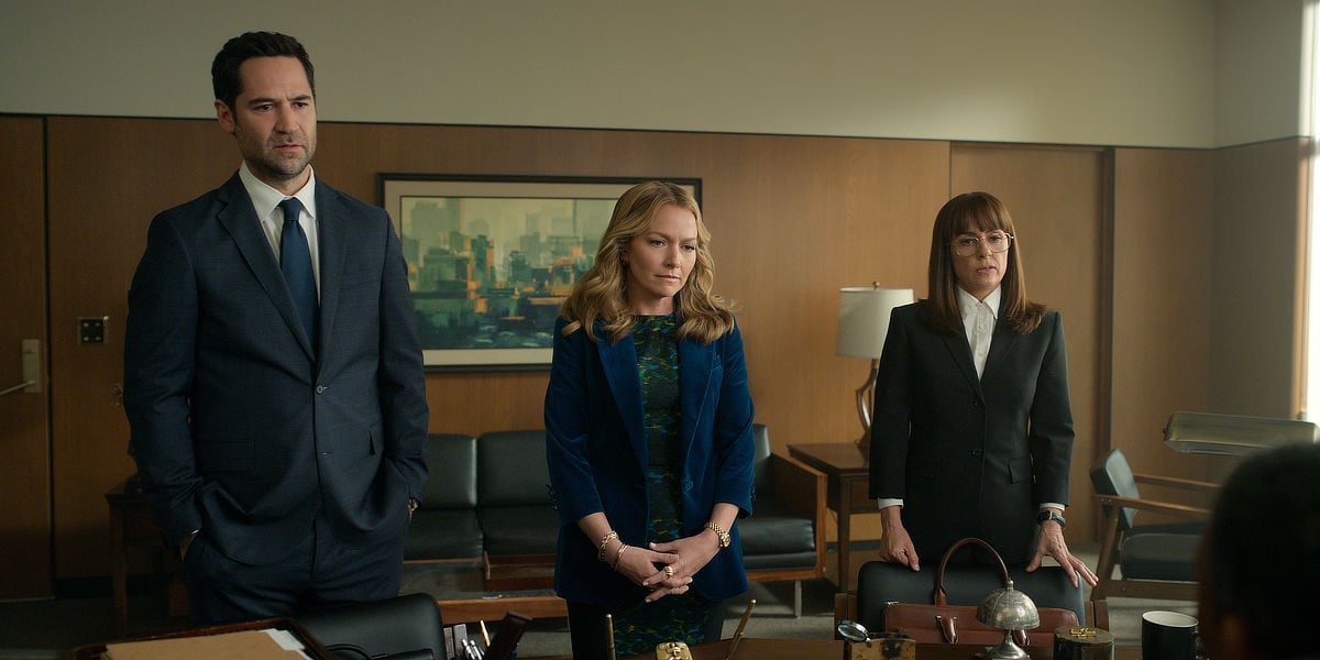 Manuel Garcia-Rulfo as Mickey Haller, Becki Newton as Lorna Crane, Constance Zimmer as Dana Berg