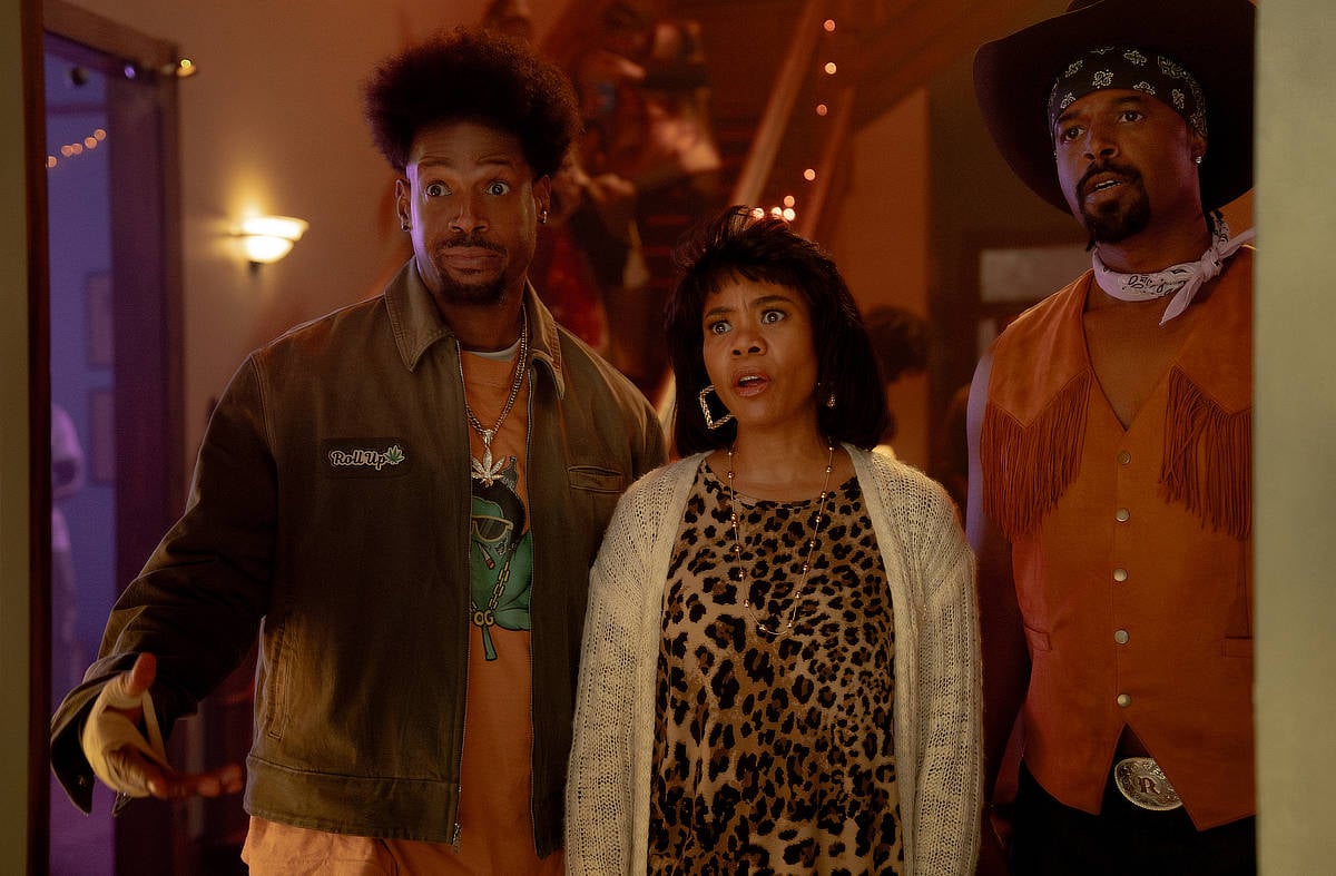 Marlon Wayans plays Shorty, Regina Hall plays Brenda and Shawn Wayans plays Ray