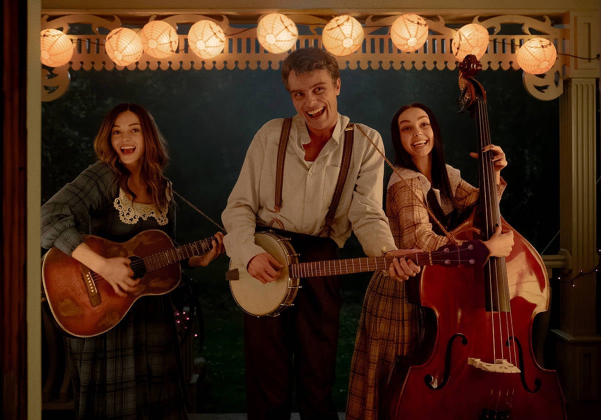 Olivia Rose Keegan plays Sara, Cameron Scott Roberts plays Jack and Savannah Lee Nassif plays Tuesday