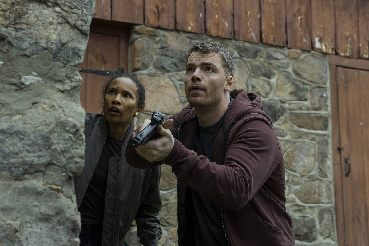 Fola Evans-Akingbola as Chelsea Arrington, Gabriel Basso as Peter Sutherland