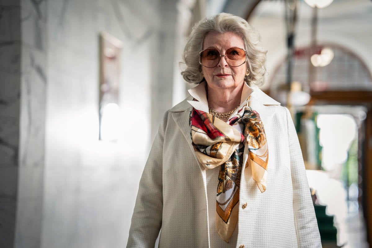 Brenda Blethyn as Emma Harte