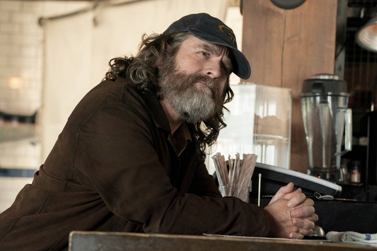 Zach Galifianakis as Carl Bardolph
