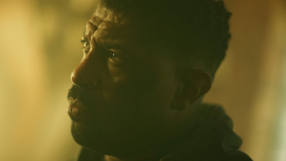 Deon Cole as Joe Washington