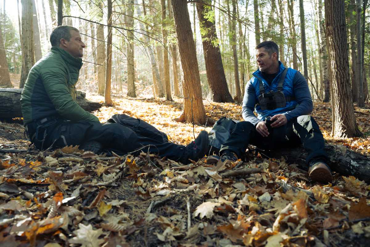 Bear Grylls, Dallas Jenkins
