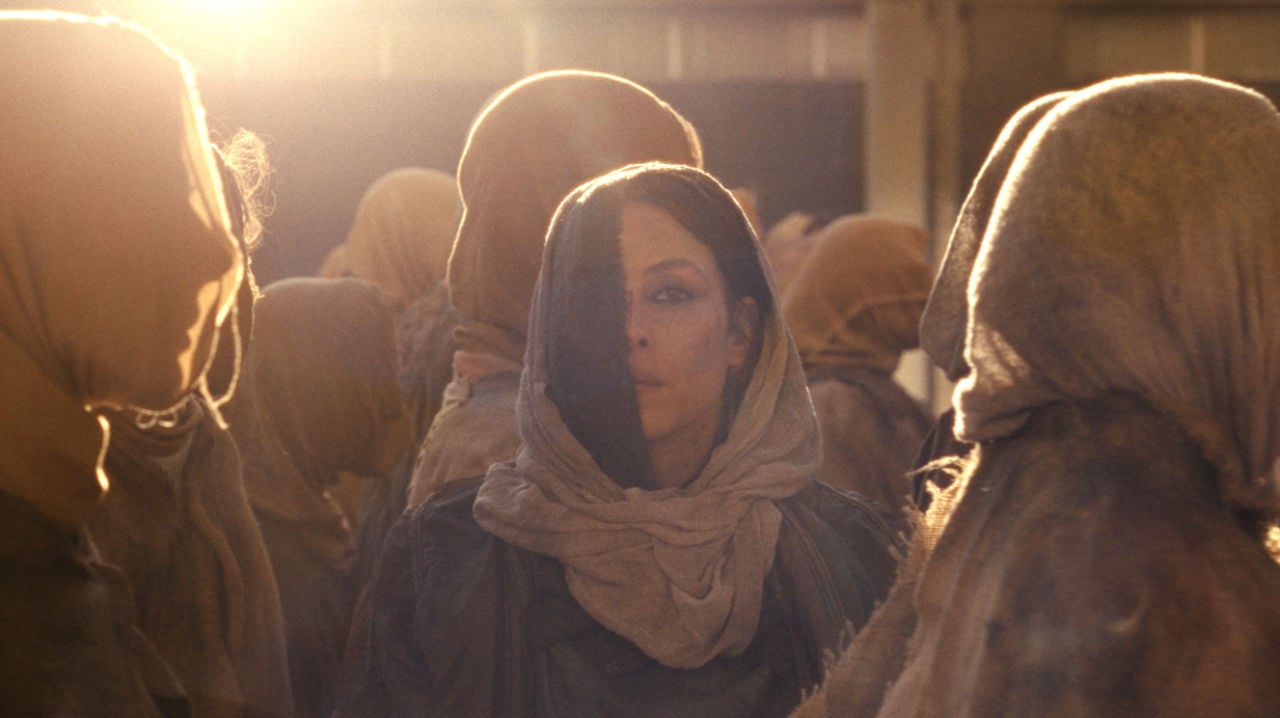 Hot Spot Trailer and Poster Reveal the Sci-Fi Thriller