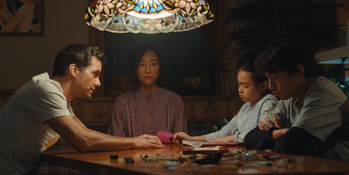 Wagner Moura as Jason, Greta Lee as Ann, Riley Chung as Ruth and Noah Alexander Sosnowski as Graham