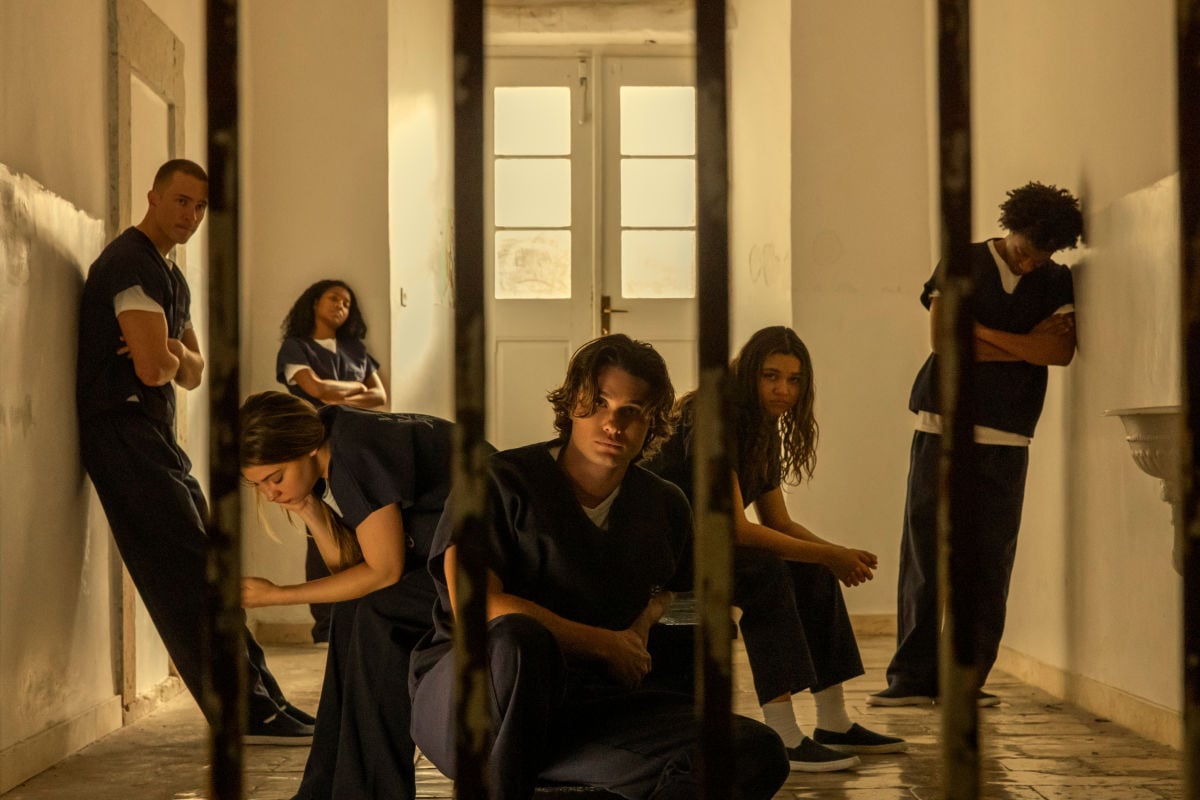 Drew Starkey as Rafe, Madelyn Cline as Sarah Cameron, Carlacia Grant as Cleo, Chase Stokes as John B, Madison Bailey as Kiara, Jonathan Daviss as Pope