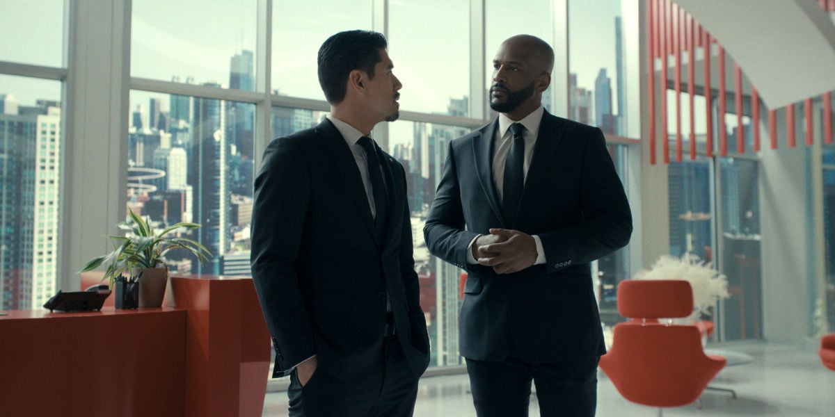 Bryan Tanaka as Officer Alex, George Middlebrook as Officer Trackson