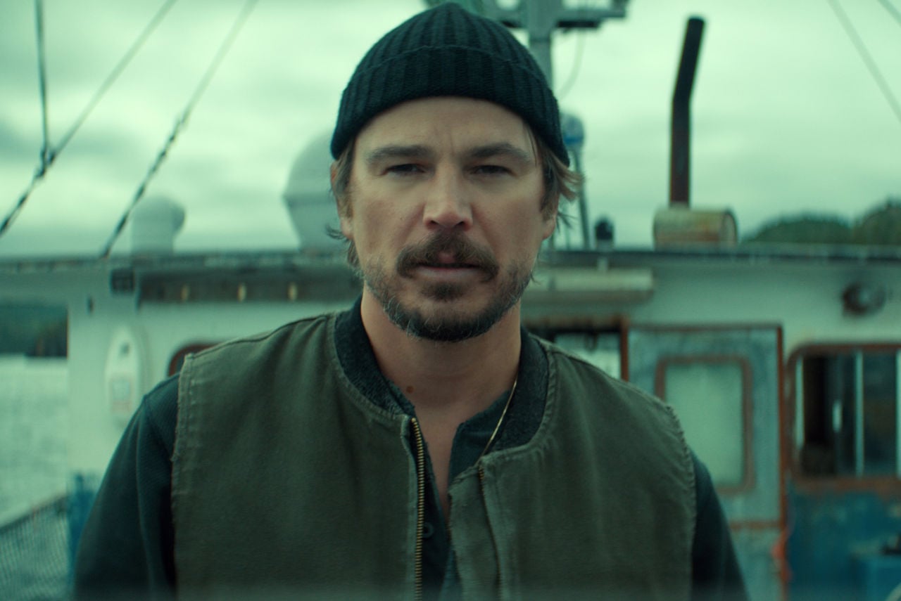 Below First Look Featuring Josh Hartnett
