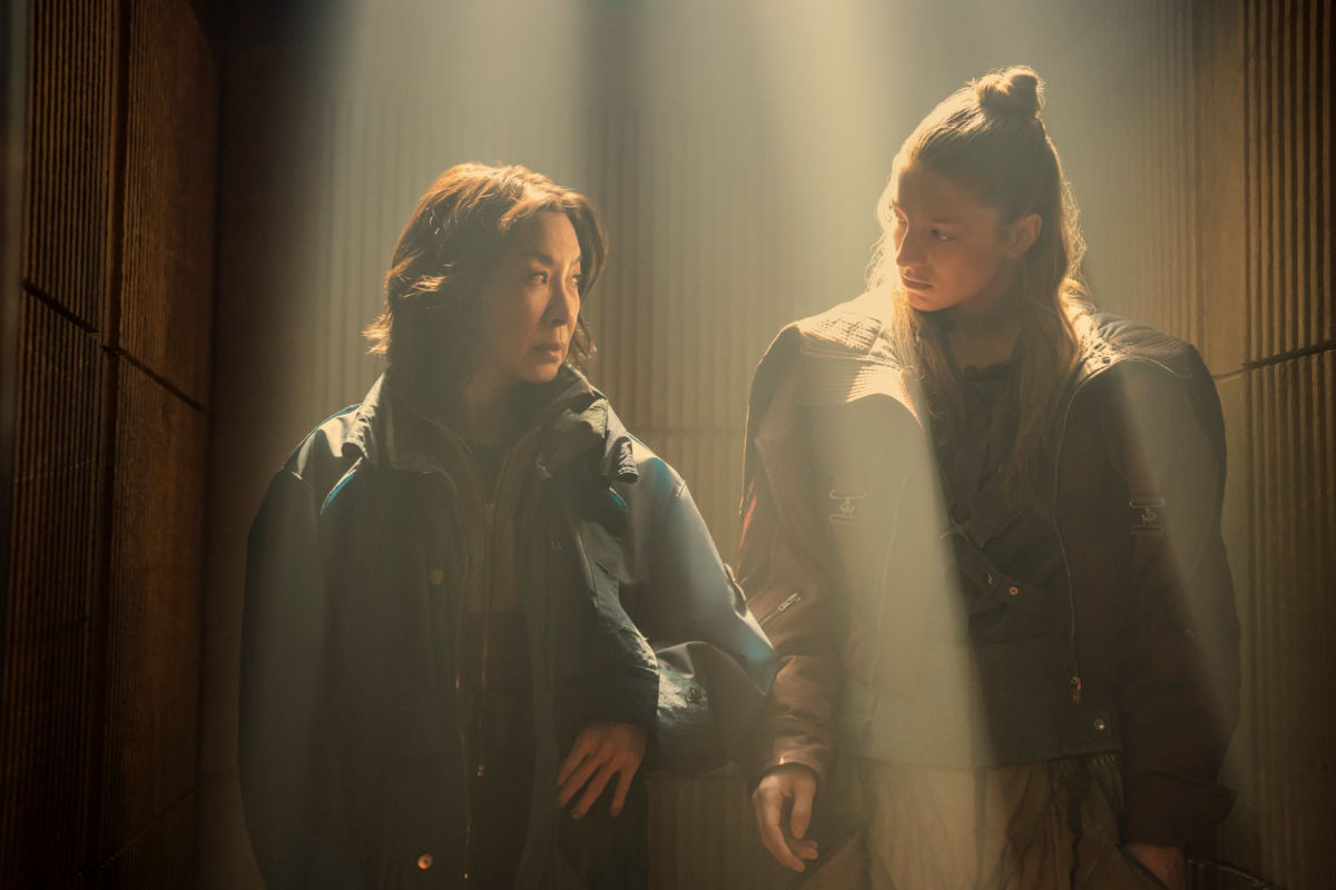 Michelle Yeoh as Olwen and Hunter Schafer as Cora in Blade Runner 2099