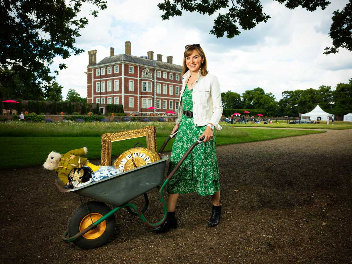 BritBox August 2026 - Antiques Roadshow