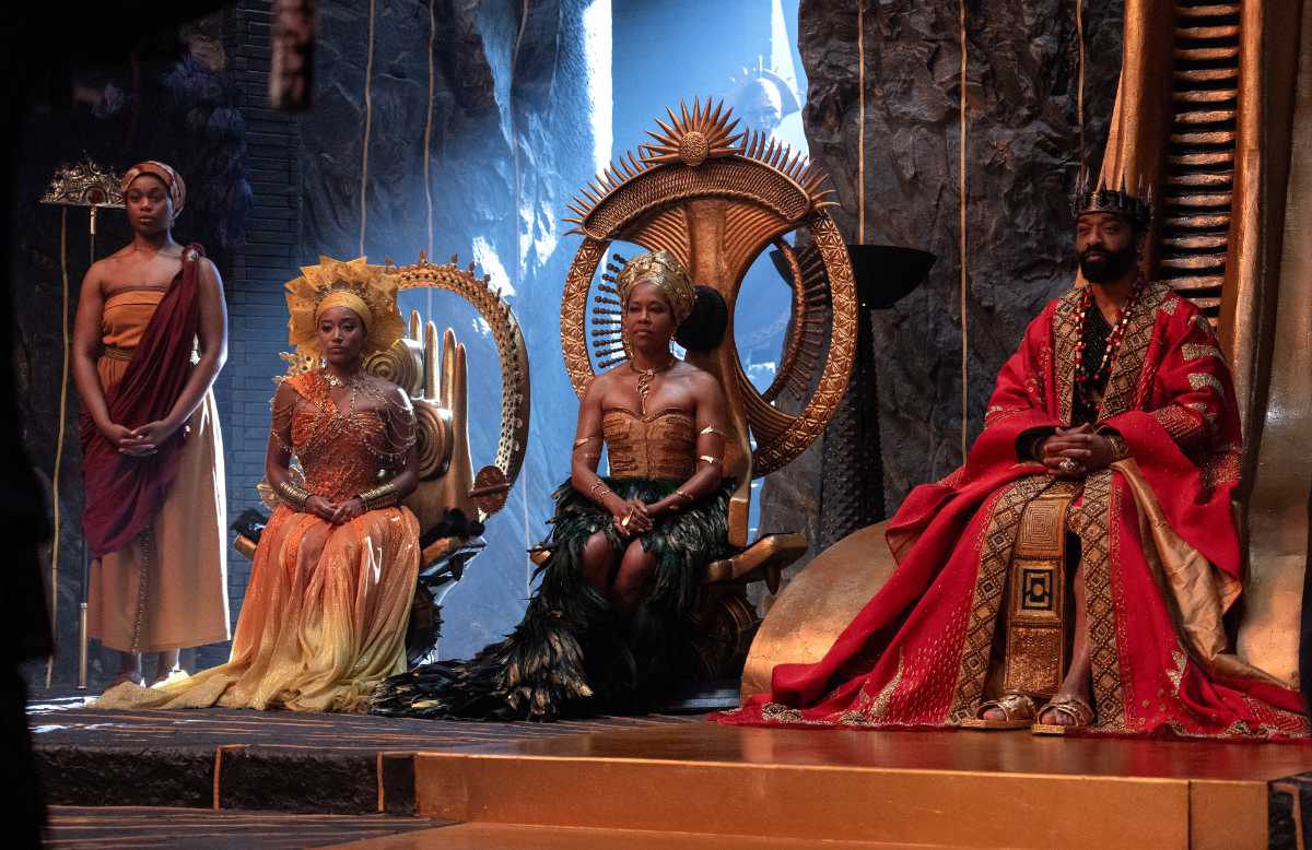 Bukky Bakray plays Binta, Amandla Stenberg plays Amari, Regina King plays Queen Nehanda and Chiwetel Ejiofor plays King Saran in Children of Blood and Bone