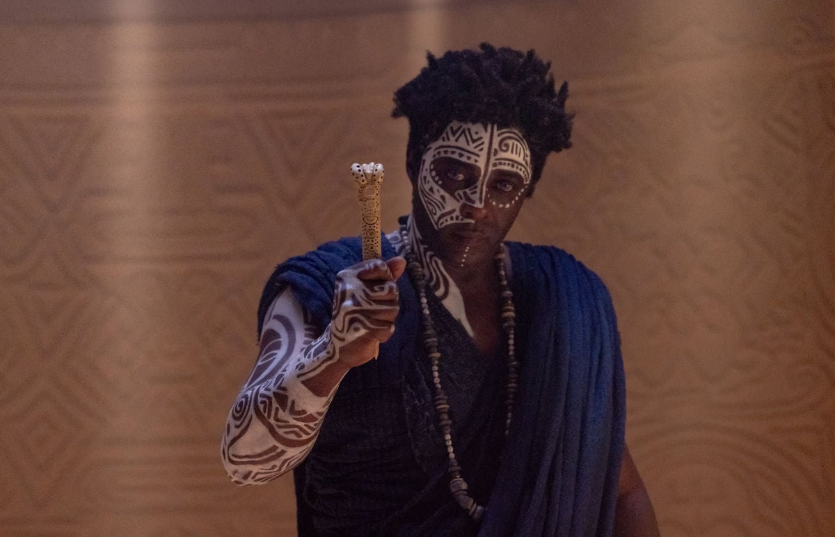 Idris Elba plays Lekan