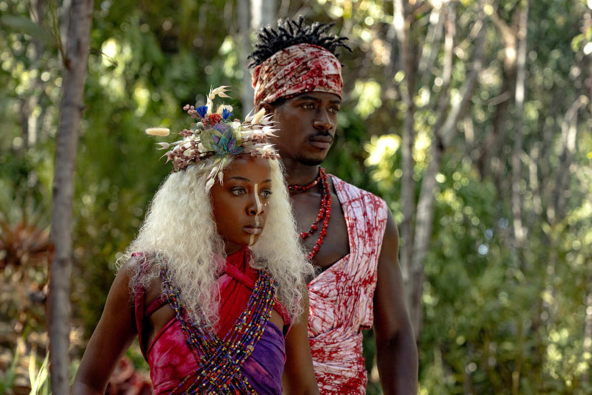Thuso Mbedu plays Zélie and Damson Idris plays Inan