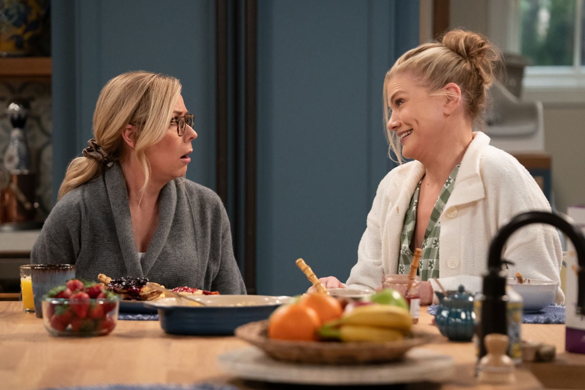 Kristen Johnston as Carol