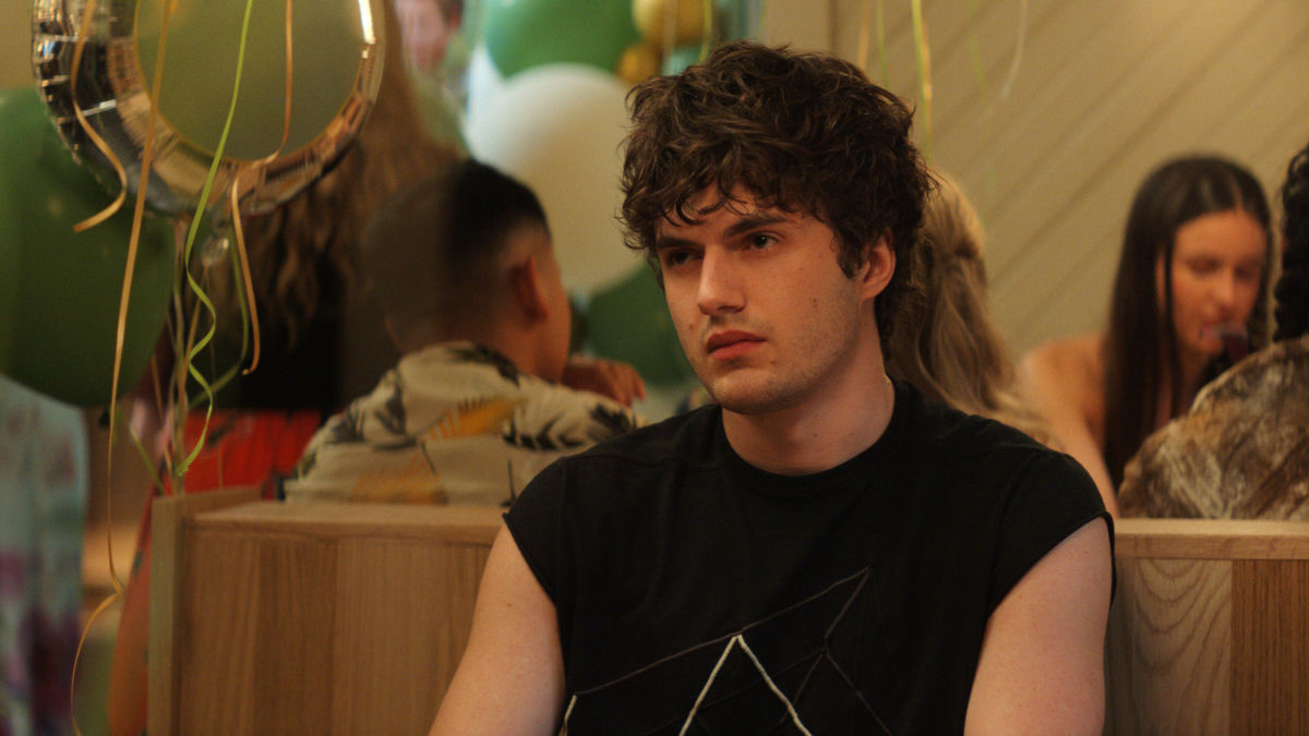 Connor (Keen Ruffalo)