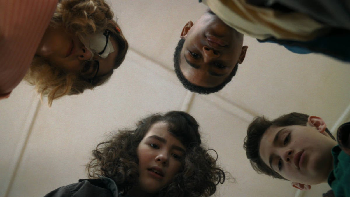 Matilda Lawler, Clara Stack, Blake Cameron James, Arian S. Cartaya