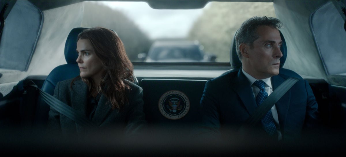 Keri Russell as Ambassador Kate Wyler and Rufus Sewell as Vice President Hal Wyler in The Diplomat Season 4