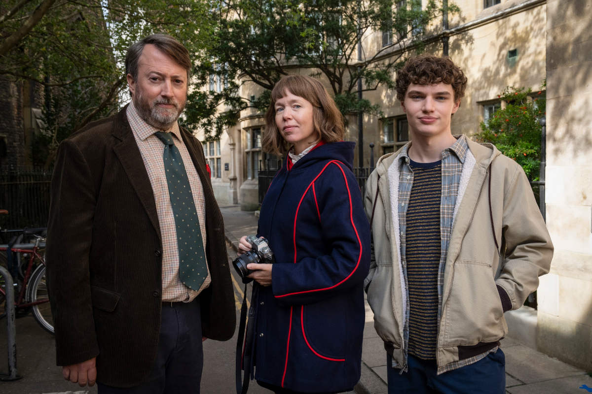 David Mitchell (Ludwig), Anna Maxwell Martin (Lucy Betts-Taylor), and Dylan Hughes (Henry Betts-Taylor)