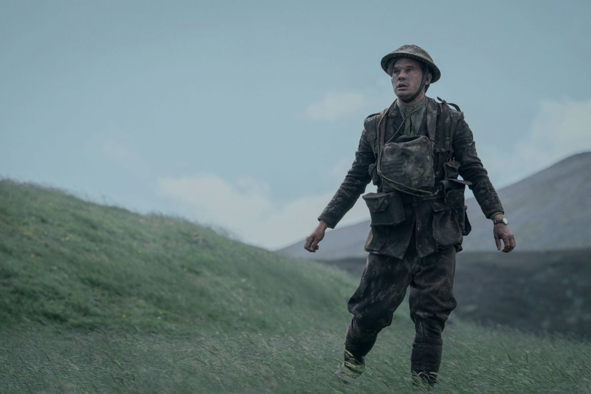 Jeremy Irvine (Henry Beauchamp)