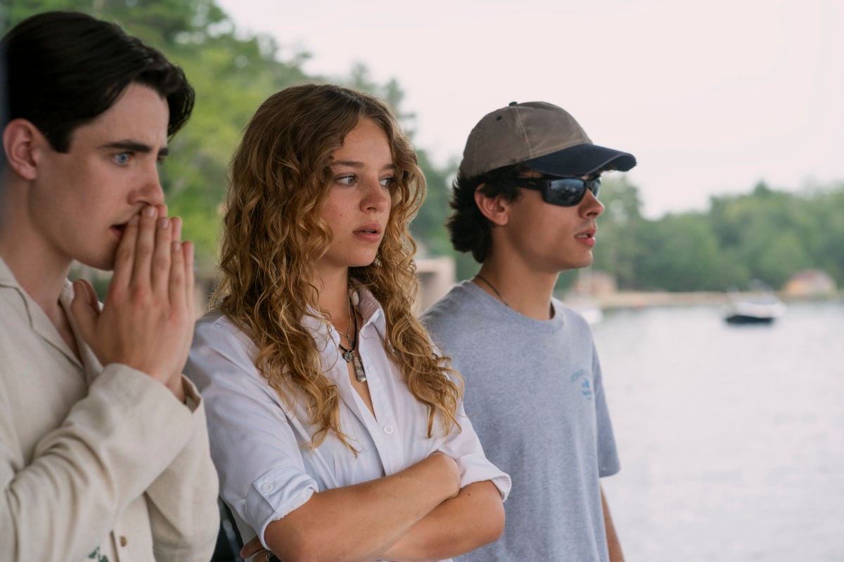 Rory (Daniel Quinn-Toye), Oona (Bo Bragason), Ellis (Jacob Whiteduck-Lavoie)