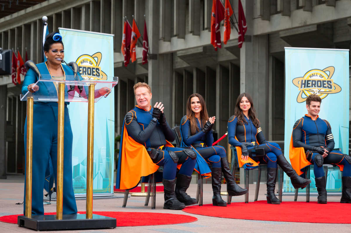 Super President Kickbutt (Daniele Gaither), Chris Tallman as Hank, Rosa Blasi as Barb, Kira Kosarin as Phoebe and Jack Griffo as Max