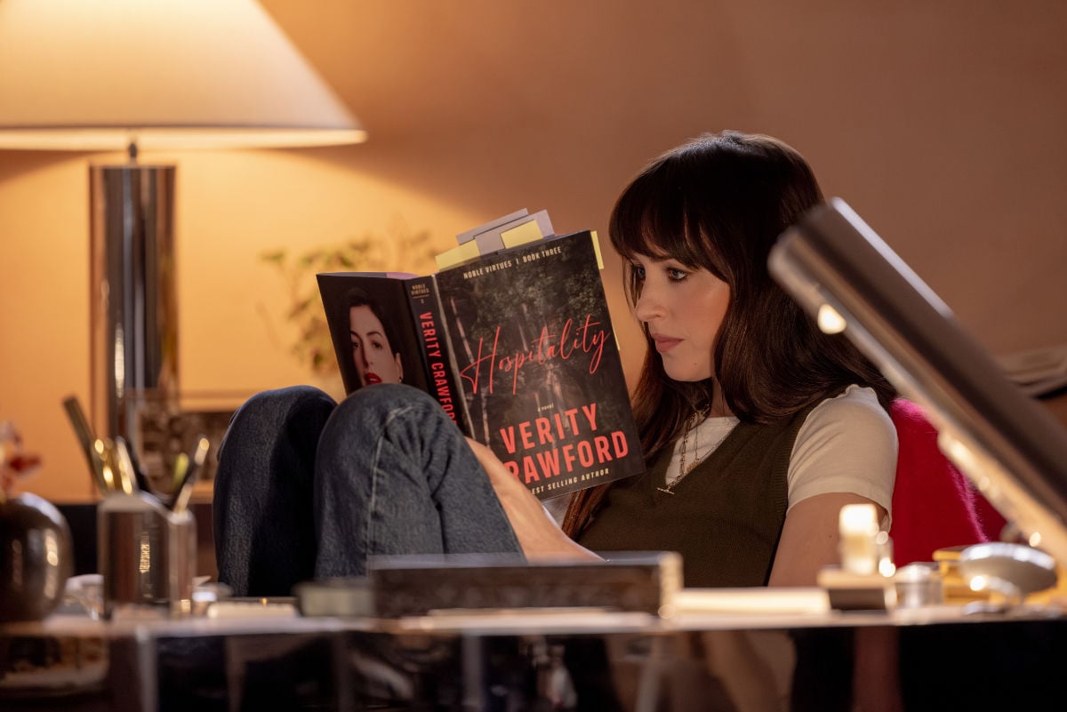Dakota Johnson as Lowen Ashleigh