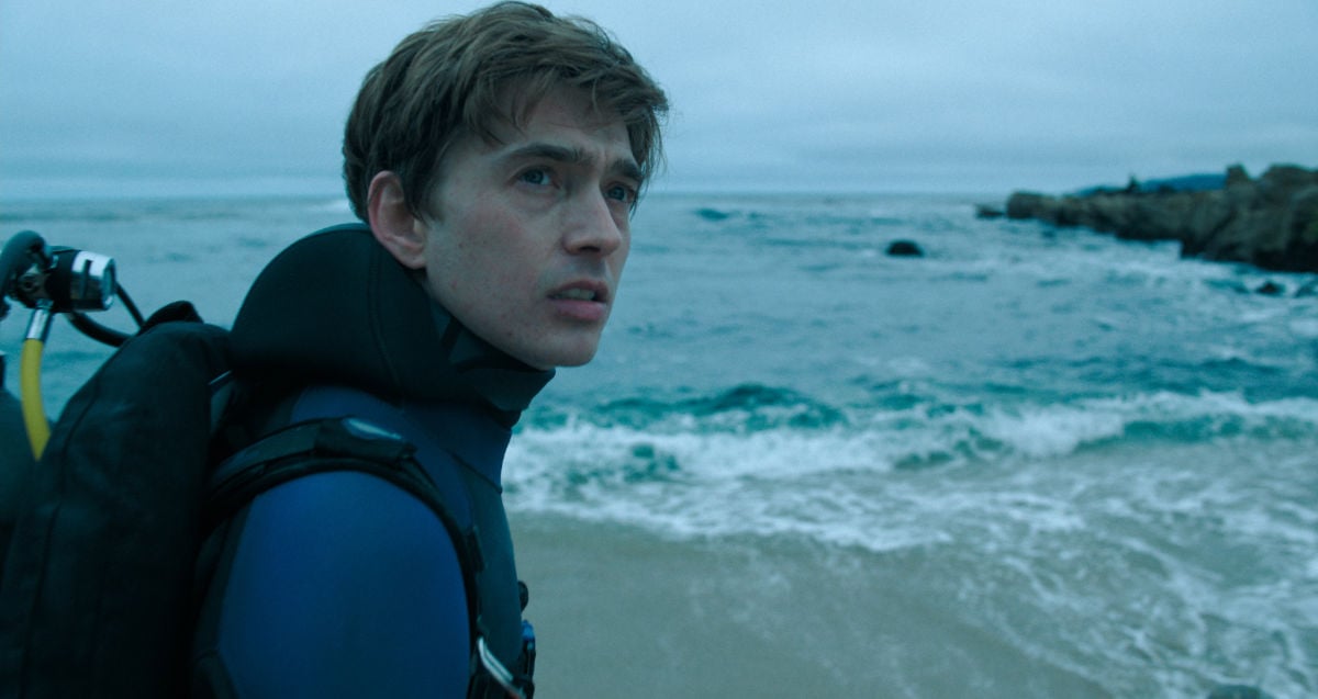 Austin Abrams in scuba gear