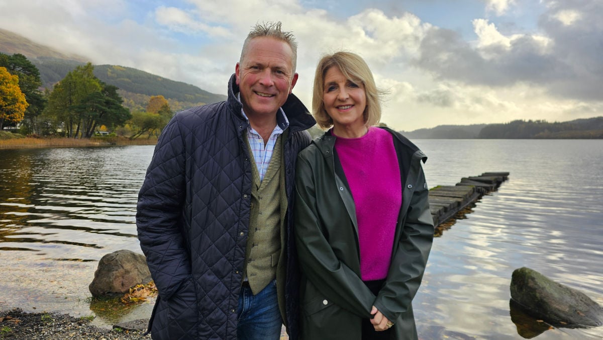 Celebrity Escape to the Country