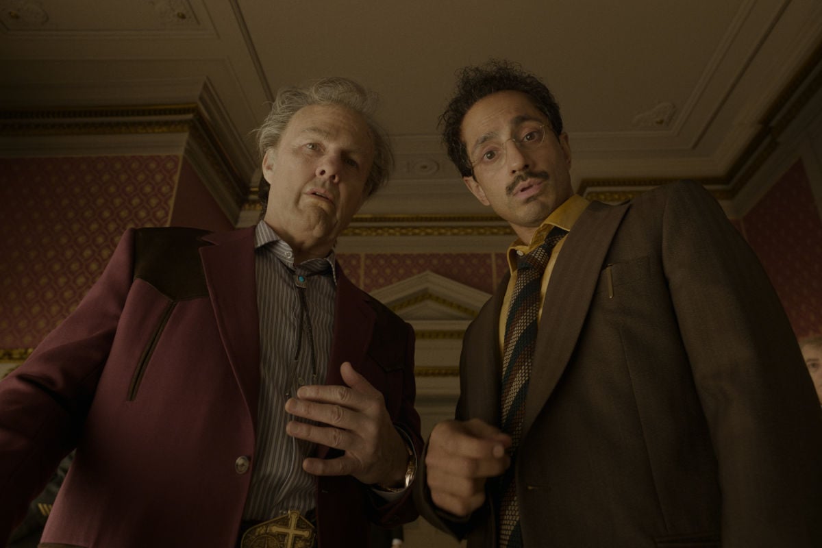 Tom Cruise and Riz Ahmed in Digger