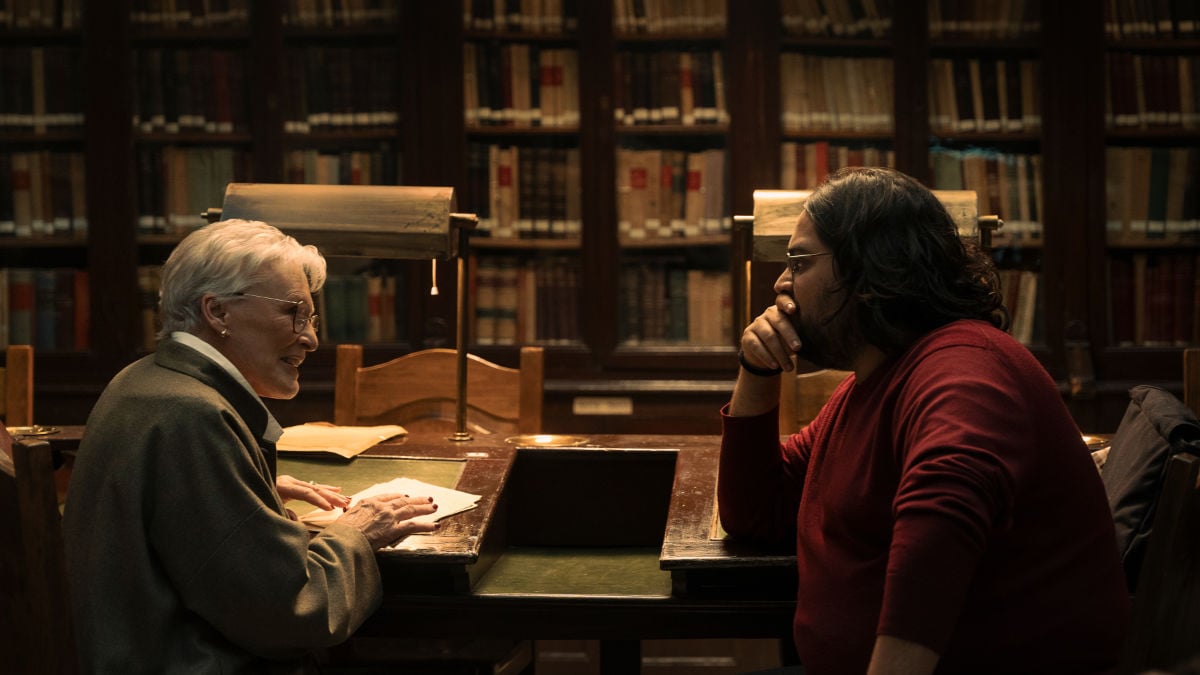Glenn Close as Isabelle and Carlos González as Alberto