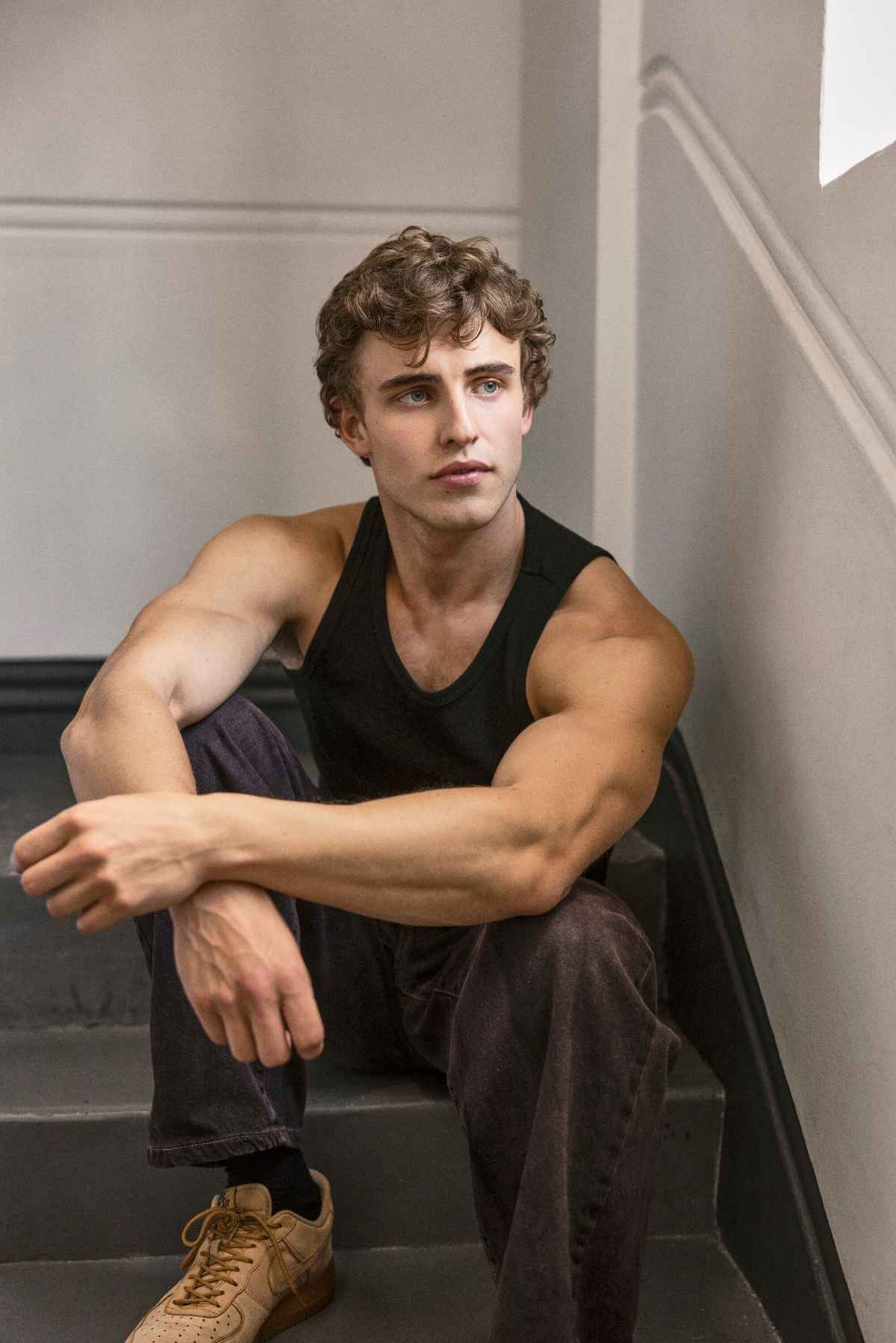 Conor Sanchez (Johnny Kavanagh)