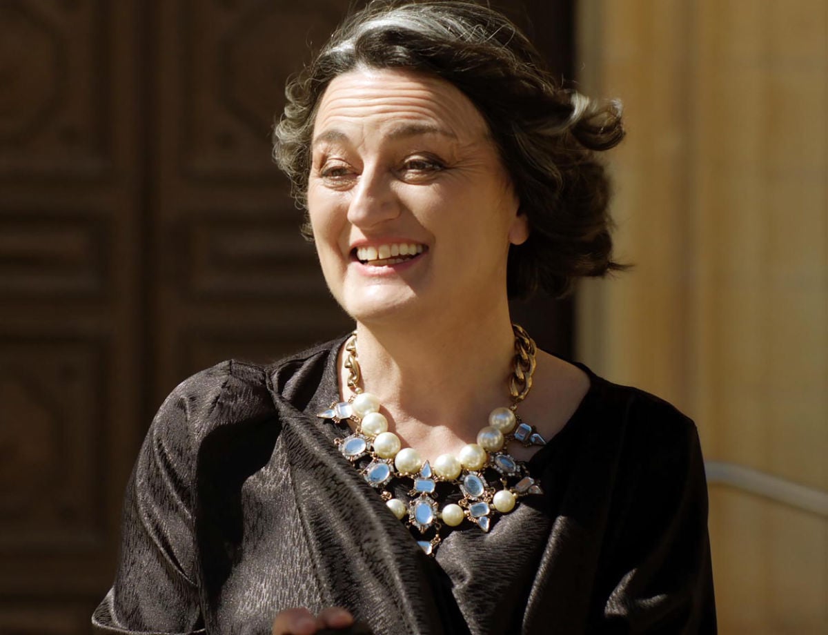 Zoe Lyons